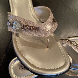GUESS Ramona Platform Wedge Thong Sandal, Sz 8.5